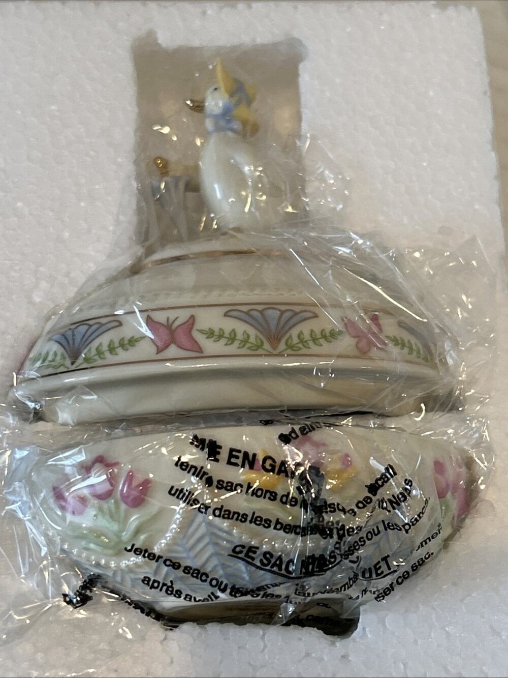 NIB & COA Lenox Darling Duck Easter Egg Trinket Box 2006 limited edition